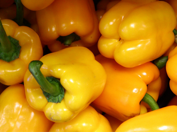 Fresh Yellow Capsicum – Premium Grade